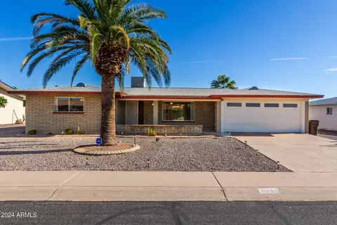 5841 E Boston St, Mesa, AZ 85205