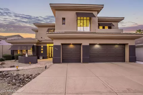 Exterior - 2718 E Claire Dr, Phoenix, AZ 85032 photo 7 of 49