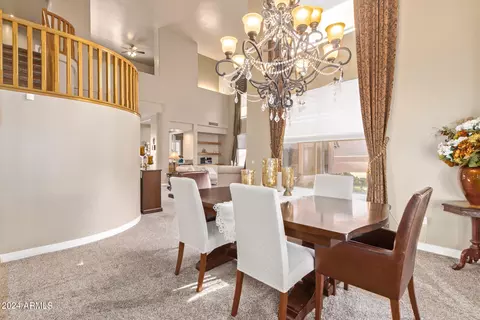 Dining - 2718 E Claire Dr, Phoenix, AZ 85032 photo 2 of 3