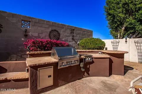 Other - 2718 E Claire Dr, Phoenix, AZ 85032 photo 10 of 15