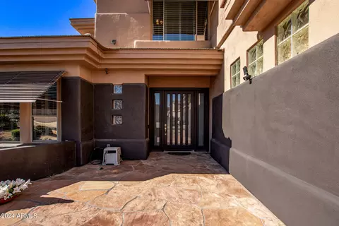 Exterior - 2718 E Claire Dr, Phoenix, AZ 85032 photo 20 of 49
