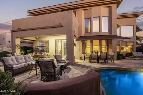 Exterior - 2718 E Claire Dr, Phoenix, AZ 85032 photo 23 of 49