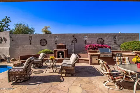 Exterior - 2718 E Claire Dr, Phoenix, AZ 85032 photo 35 of 49
