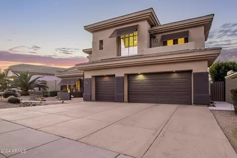 Exterior - 2718 E Claire Dr, Phoenix, AZ 85032 photo 9 of 49