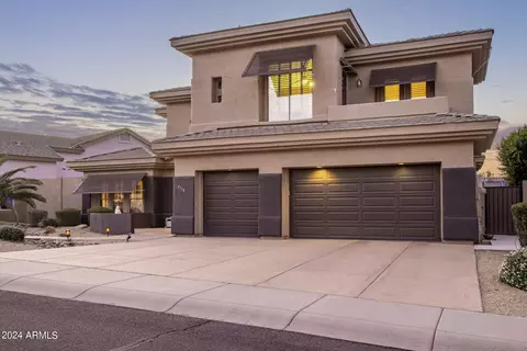 Exterior - 2718 E Claire Dr, Phoenix, AZ 85032 photo 6 of 49