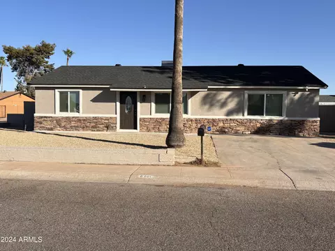 8201 W Meadowbrook Ave, Phoenix, AZ 85033