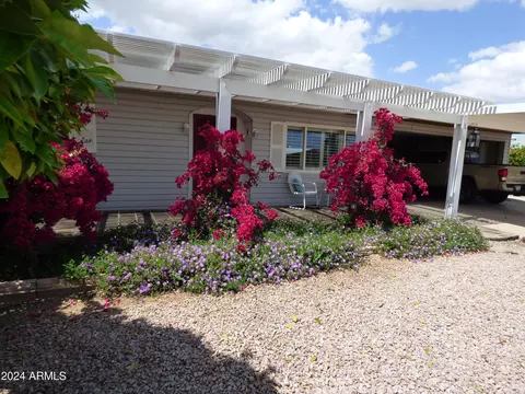 330 S 72nd Pl S, Mesa, AZ 85208