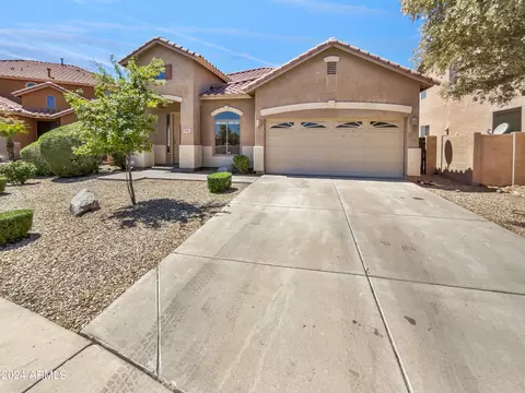 7010 S 56th Ln, Laveen, AZ 85339