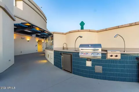 Exterior - 2211 E Camelback Rd #301, Phoenix, AZ 85016 photo 10 of 14