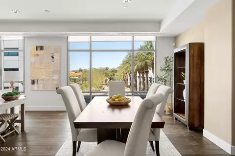 Dining - 2211 E Camelback Rd #301, Phoenix, AZ 85016 photo 2 of 6