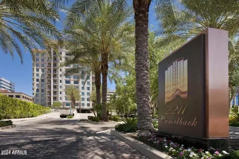 View/Area - 2211 E Camelback Rd #301, Phoenix, AZ 85016 photo 3 of 3