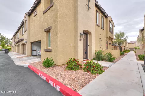 155 N Lakeview Blvd #227, Chandler, AZ 85225