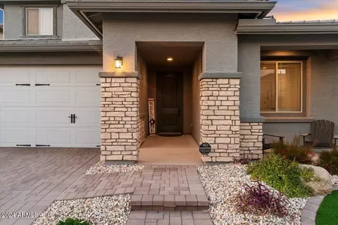Exterior - 8920 W Marshall Ave, Glendale, AZ 85305 photo 2 of 5