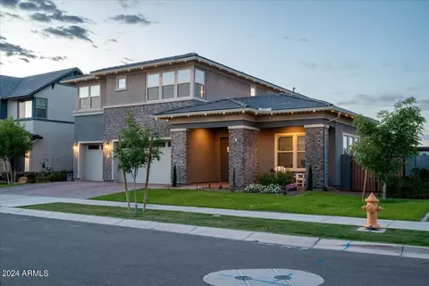 Exterior - 3762 E Sagebrush St, Gilbert, AZ 85296 photo 13 of 16