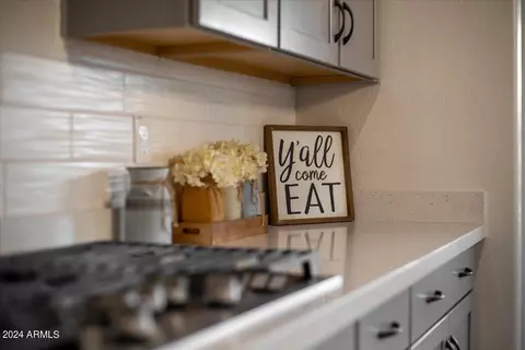 Kitchen - 3762 E Sagebrush St, Gilbert, AZ 85296 photo 5 of 5