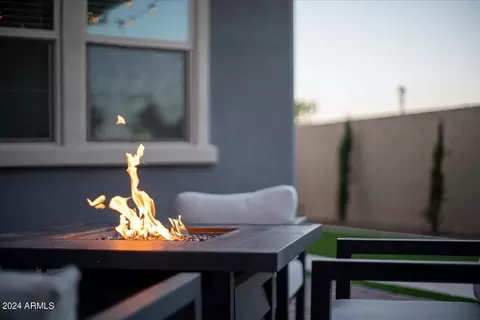 Dining - 3762 E Sagebrush St, Gilbert, AZ 85296 photo 6 of 6