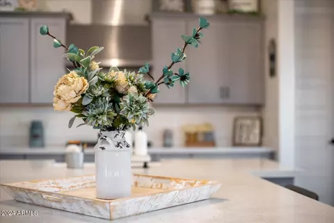 Dining - 3762 E Sagebrush St, Gilbert, AZ 85296 photo 1 of 6