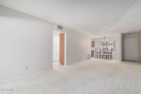 4303 E Cactus Rd #107, Phoenix, AZ 85032 photo 6