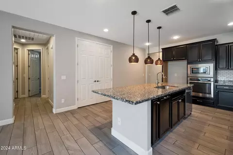 10519 E Corbin Ave, Mesa, AZ 85212 photo 6