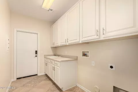 Other - 3970 E Crest Ln, Phoenix, AZ 85050 photo 15 of 18