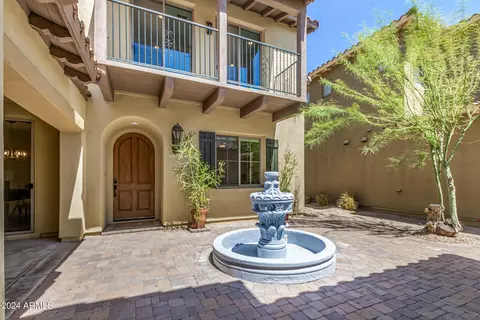 Exterior - 3970 E Crest Ln, Phoenix, AZ 85050 photo 2 of 14