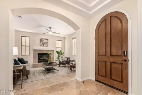 Living - 3970 E Crest Ln, Phoenix, AZ 85050 photo 3 of 7
