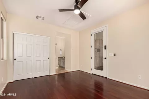 Living - 3970 E Crest Ln, Phoenix, AZ 85050 photo 7 of 7