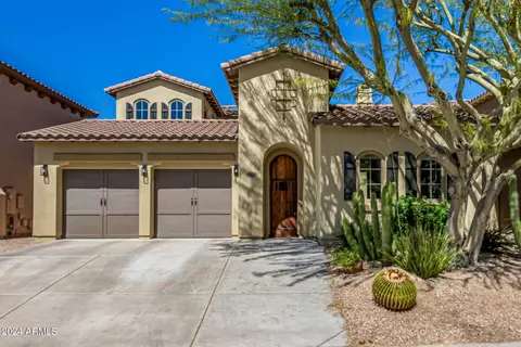 3970 E Crest Ln, Phoenix, AZ 85050