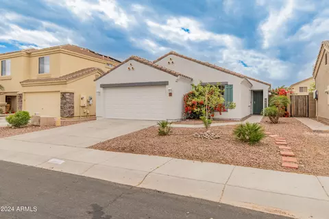 11805 W Softwind Dr, Sun City, AZ 85373