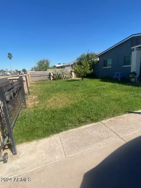 1863 W Burgess Ln, Phoenix, AZ 85041