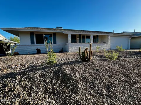 10103 W Deanita Ln, Sun City, AZ 85351