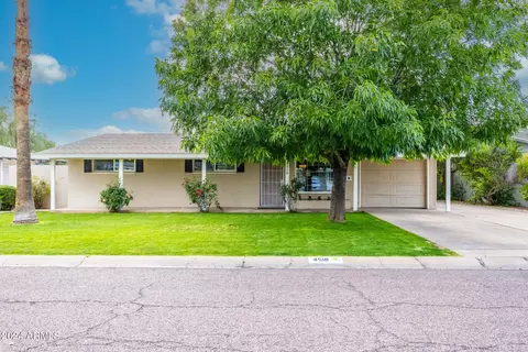 Exterior - 4518 N 12th Dr, Phoenix, AZ 85013 photo 6 of 21