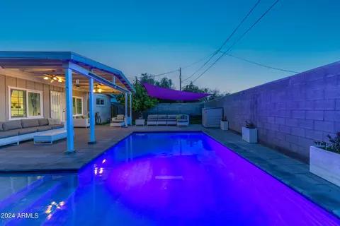 Exterior - 4518 N 12th Dr, Phoenix, AZ 85013 photo 19 of 21