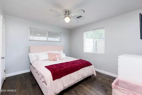 Bedroom - 4518 N 12th Dr, Phoenix, AZ 85013 photo 4 of 5
