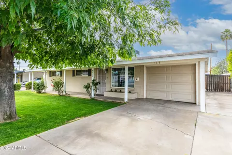 Exterior - 4518 N 12th Dr, Phoenix, AZ 85013 photo 4 of 21