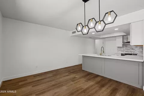 4130 E Apollo Rd, Phoenix, AZ 85042 photo 8