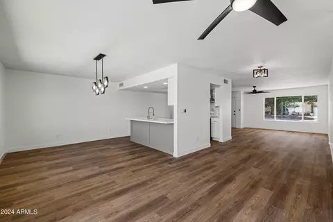4130 E Apollo Rd, Phoenix, AZ 85042 photo 7