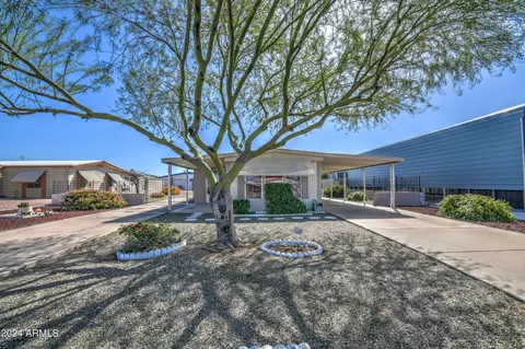 305 S 74th St, Mesa, AZ 85208