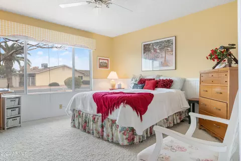 Bedroom - 11832 S Magic Stone Dr, Phoenix, AZ 85044 photo 3 of 4