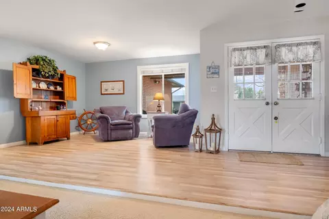 Living - 11832 S Magic Stone Dr, Phoenix, AZ 85044 photo 2 of 2