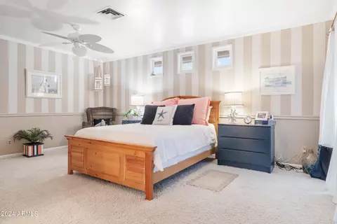 Bedroom - 11832 S Magic Stone Dr, Phoenix, AZ 85044 photo 1 of 4
