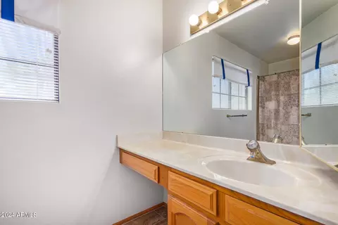 Bath - 1912 E Rhea Rd, Tempe, AZ 85284 photo 5 of 5