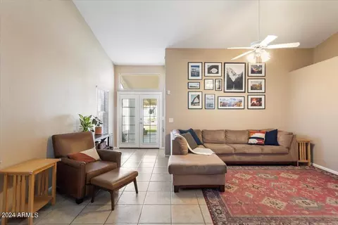 3054 Escuda Rd, Phoenix, AZ 85050 photo 3