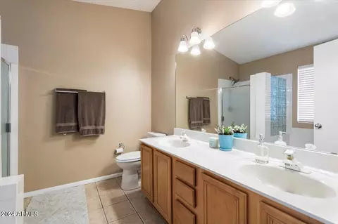 3054 Escuda Rd, Phoenix, AZ 85050 photo 11