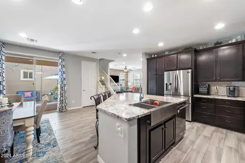 Kitchen - 2258 S Basmath Ln, Gilbert, AZ 85295 photo 2 of 4