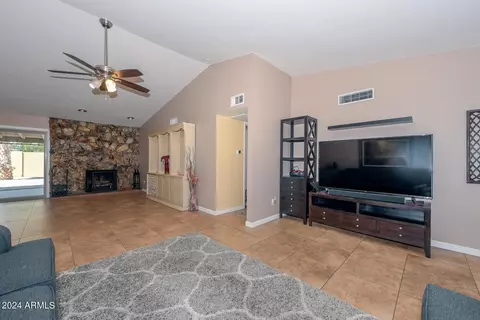 2002 W Meadow Dr, Phoenix, AZ 85023 photo 7
