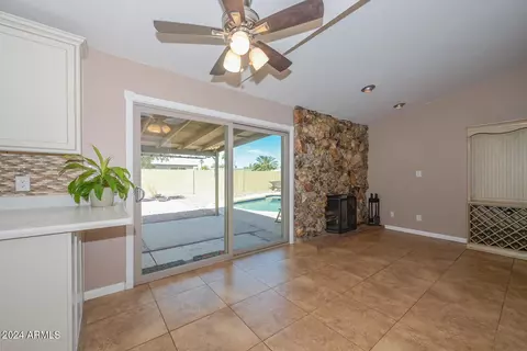 2002 W Meadow Dr, Phoenix, AZ 85023 photo 12