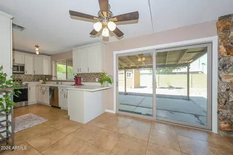 2002 W Meadow Dr, Phoenix, AZ 85023 photo 13