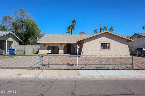 7009 N 76th Dr, Glendale, AZ 85303