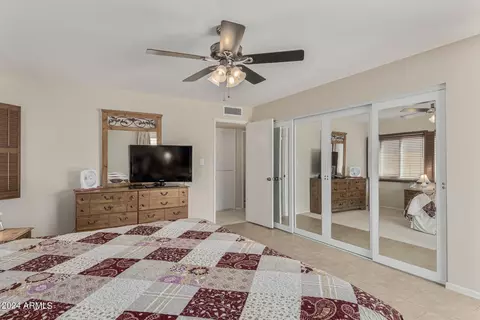 Bedroom - 4245 E Yawepe St, Phoenix, AZ 85044 photo 2 of 5